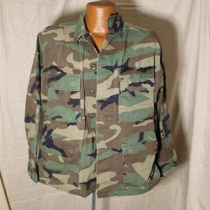 Woodlands Military Coat - Men's Medium Short
